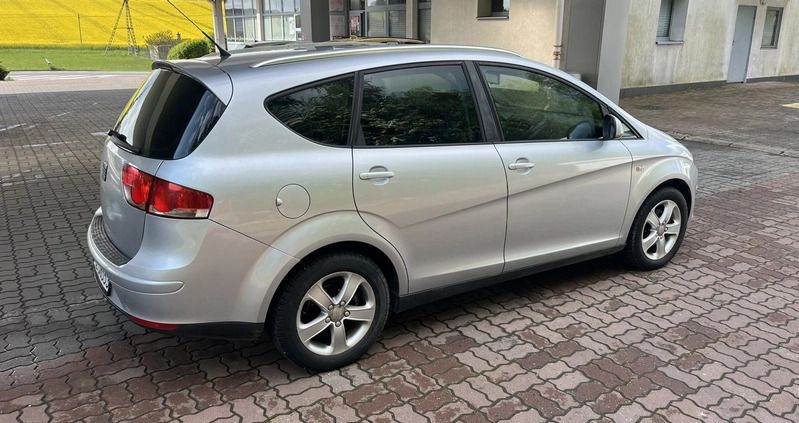 Seat Altea XL cena 9900 przebieg: 350000, rok produkcji 2009 z Radzyń Podlaski małe 781